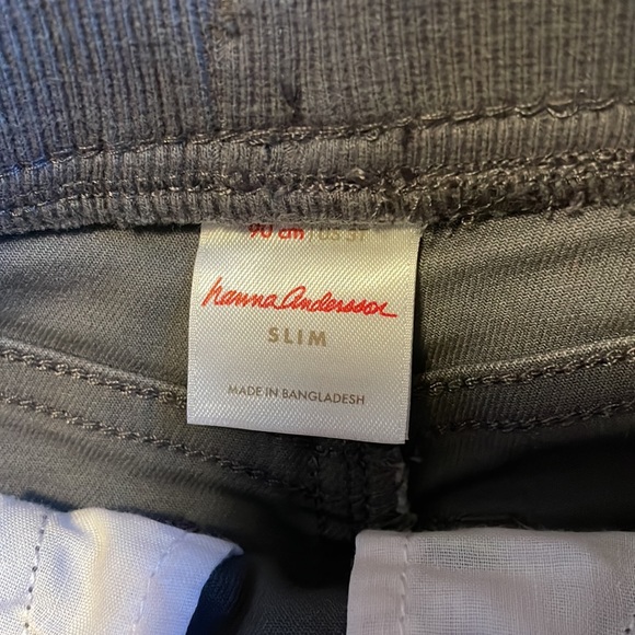 Hanna Andersson Slim Fit Pant - Picture 5 of 6